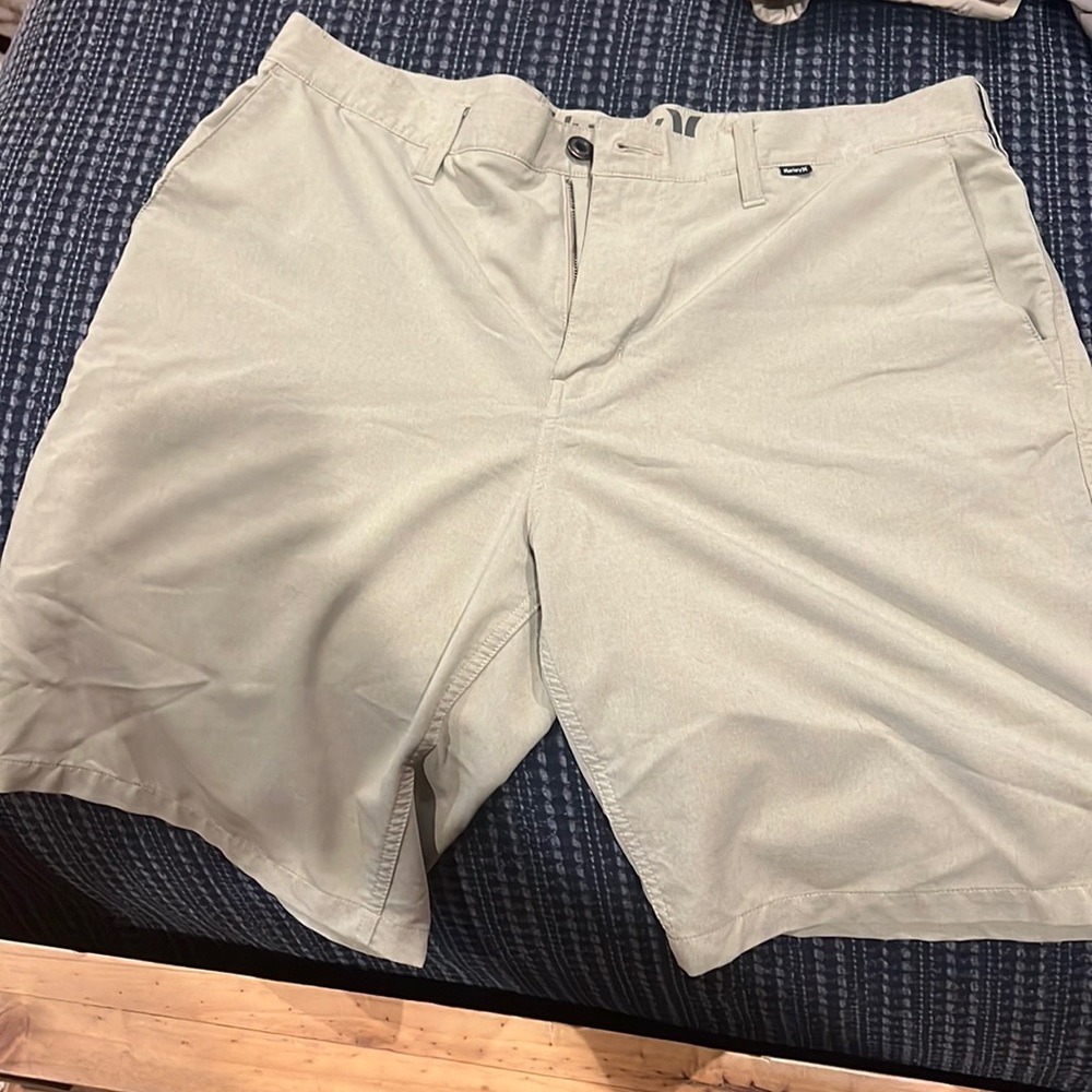 Hurley dri fit shorts. Size 36